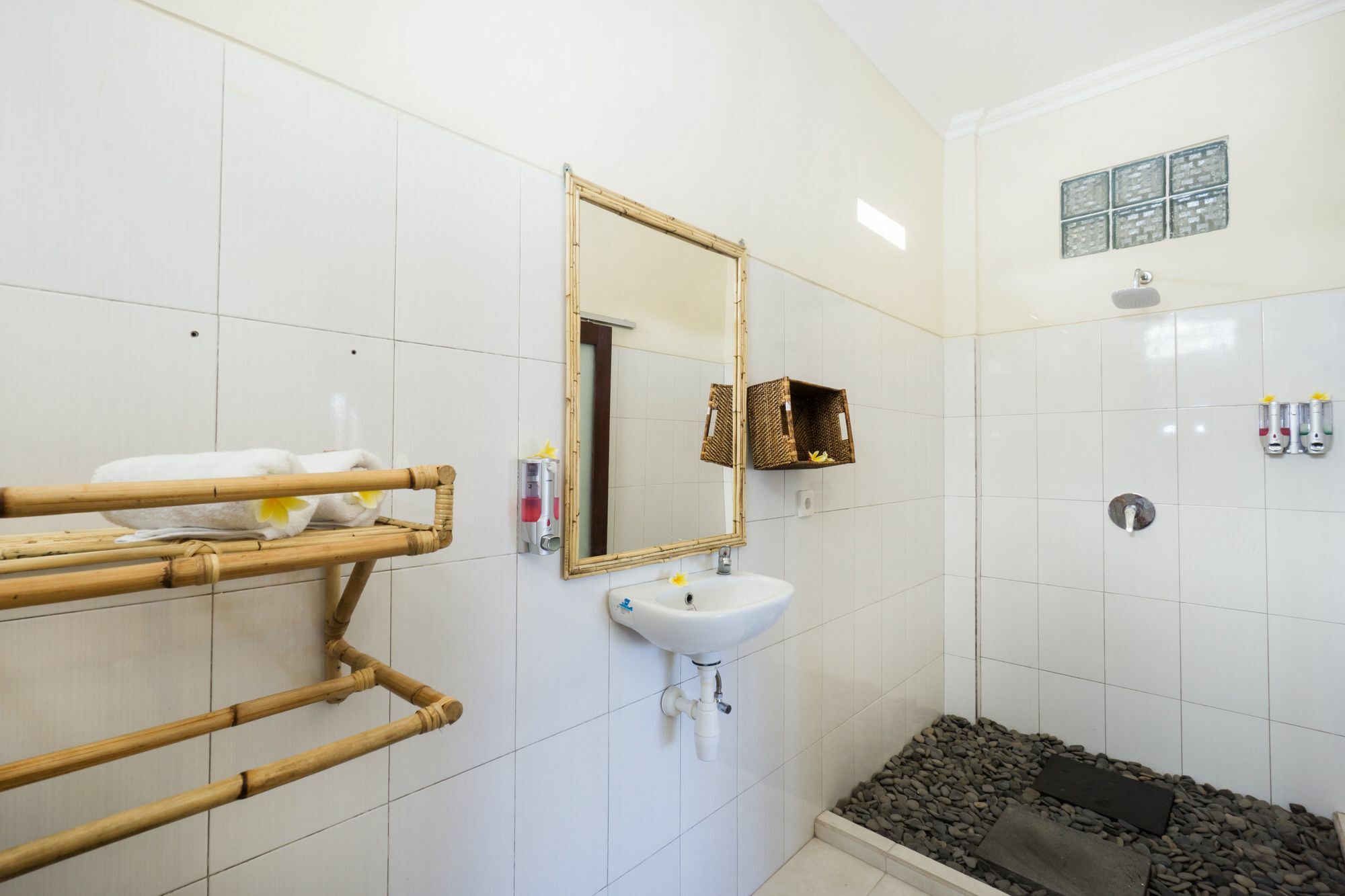 Seaweed Guesthouse Lembongan Extérieur photo